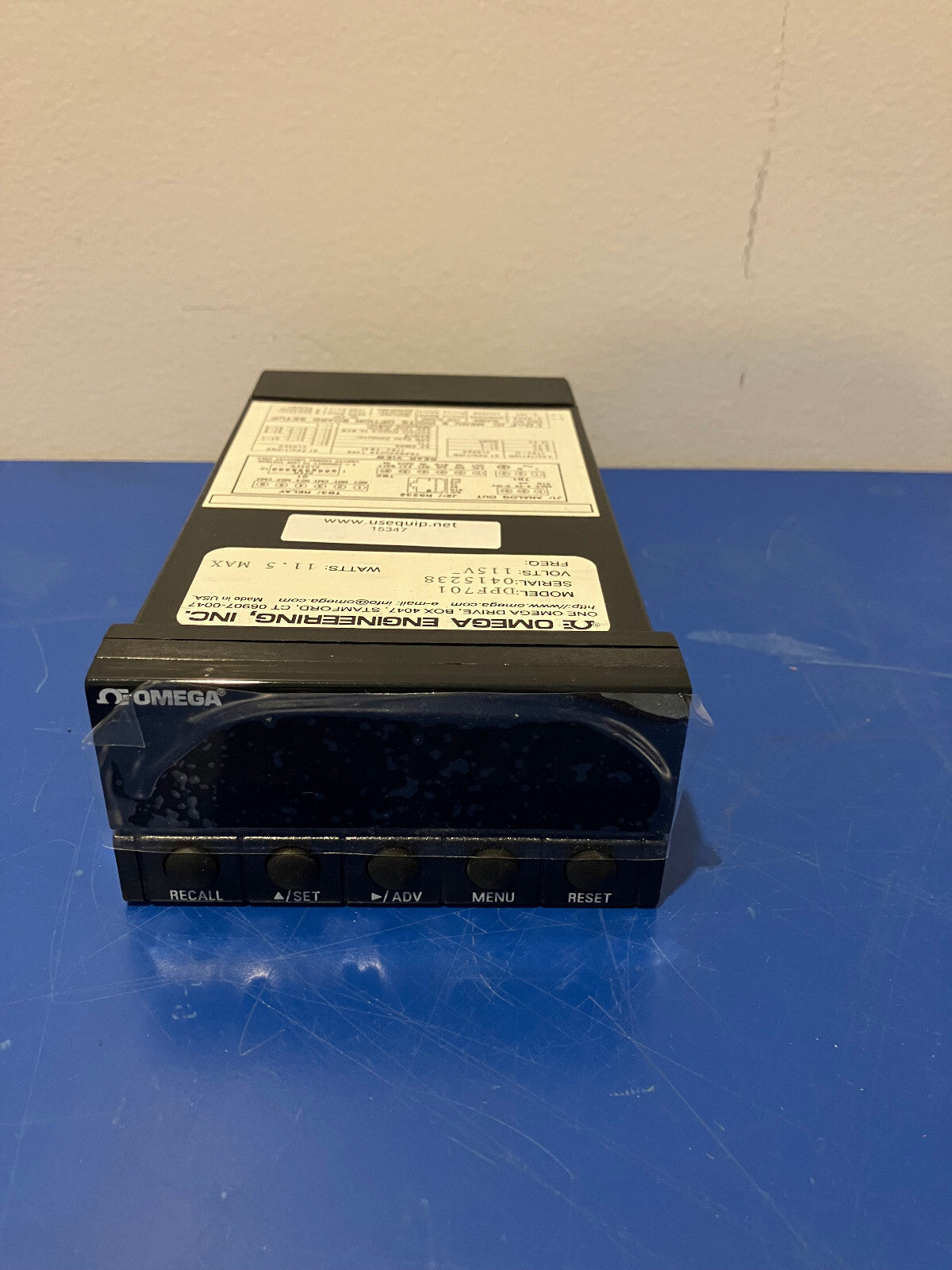 15347 Omega DPF701 ratemeter / totalizer / controller – US Equipment ...